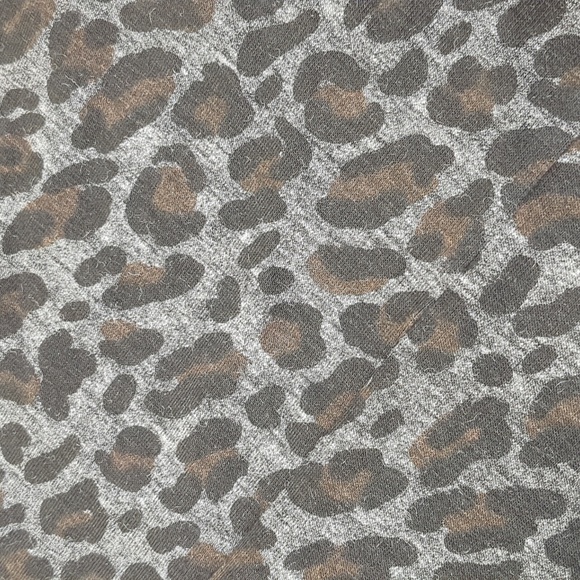 Ann Taylor, grey animal print, SP - Picture 9 of 10